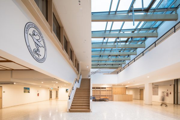 Collegium Pharmaceuticum - hall